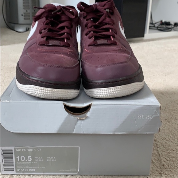 Air Force 1 - Picture 3 of 4